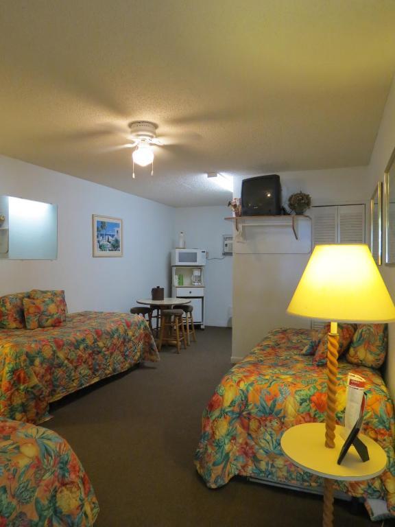 Ed & Ellen'S Lodgings Key Largo Room photo